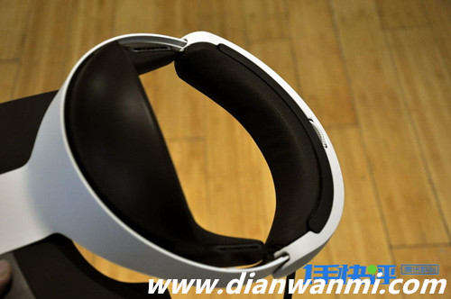 PS VR國(guó)行版 佩戴舒適但連線實(shí)在太多 PlayStation VR 索尼 VR及其它  第9張