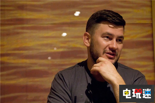 《地鐵2033》作者不滿(mǎn)電影美國(guó)化收回版權(quán) 德米特里·格魯克夫斯基 地鐵2033 電玩迷資訊  第2張