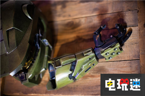 非營(yíng)利組織聯(lián)動(dòng)《光環(huán)》推出主題慈善假肢 Xbox One 微軟 343工作室 光環(huán) 微軟XBOX 第2張 非營(yíng)利組織聯(lián)動(dòng)《光環(huán)》推出主題慈善假肢 Xbox One 微軟 343工作室 光環(huán) 微軟XBOX 第2張