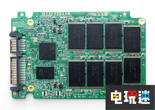 傳次世代Xbox“Scarlett”將全面采用固態(tài)硬盤 Xbox Scarlett Anaconda Lockhart Xbox One XBOXONE 微軟 微軟XBOX  第2張