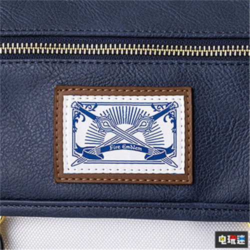 《火焰紋章》推出實(shí)用周邊腕戴手表 肩背背包 圍上圍巾 任天堂 Switch 火焰紋章：風(fēng)花雪月 火焰紋章：覺(jué)醒 火焰紋章：蒼之軌跡 SuperGroupies 周邊 火焰紋章 任天堂SWITCH  第12張