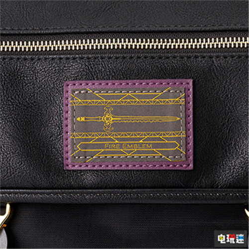 《火焰紋章》推出實(shí)用周邊腕戴手表 肩背背包 圍上圍巾 任天堂 Switch 火焰紋章：風(fēng)花雪月 火焰紋章：覺(jué)醒 火焰紋章：蒼之軌跡 SuperGroupies 周邊 火焰紋章 任天堂SWITCH  第17張