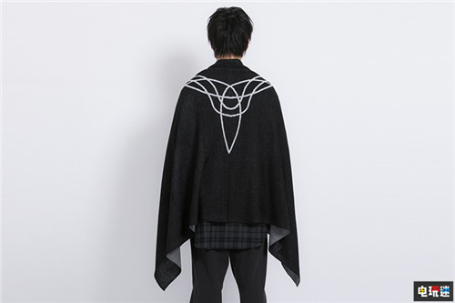 《火焰紋章》推出實(shí)用周邊腕戴手表 肩背背包 圍上圍巾 任天堂 Switch 火焰紋章：風(fēng)花雪月 火焰紋章：覺(jué)醒 火焰紋章：蒼之軌跡 SuperGroupies 周邊 火焰紋章 任天堂SWITCH  第18張