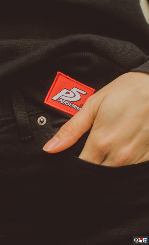 Atlus聯(lián)合Insert Coin推出《女神異聞錄5》摩爾加納周邊毛衣 Atlus PS4 P5R 女神異聞錄5皇家版 索尼PS  第2張