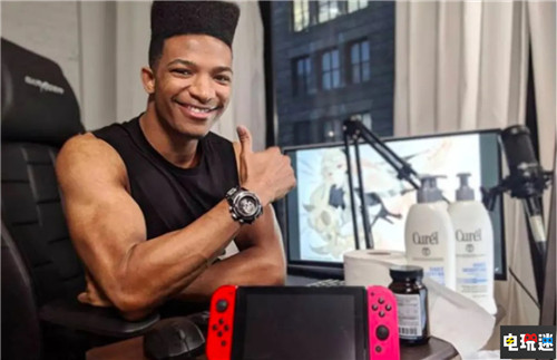 任天堂因版權(quán)問題制止粉絲制作已逝主播Etika主題NS手柄 Switch Joy Con Etika 任天堂 任天堂SWITCH  第1張