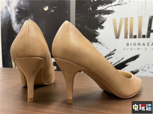 《生化危機(jī)8》貴婦與古堡新設(shè)定公開 大腳夫人與女兒們 卡普空 生化8 丹妮拉 卡桑德拉 貝拉 蒂米斯特雷庫(kù)夫人 吸血鬼夫人 生化危機(jī)8：村莊 電玩迷資訊  第2張