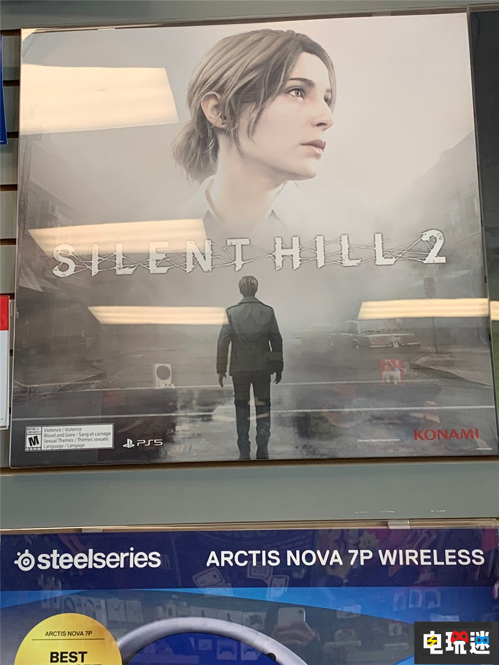 《寂靜嶺2重制版》海報現(xiàn)身游戲店 ESRB獲得“M級” 游戲評級 Bloober Team 恐怖游戲 單機游戲 PS5 Steam 科樂美 寂靜嶺2重制版 電玩迷資訊 第3張 《寂靜嶺2重制版》海報現(xiàn)身游戲店 ESRB獲得“M級” 游戲評級 Bloober Team 恐怖游戲 單機游戲 PS5 Steam 科樂美 寂靜嶺2重制版 電玩迷資訊 第3張