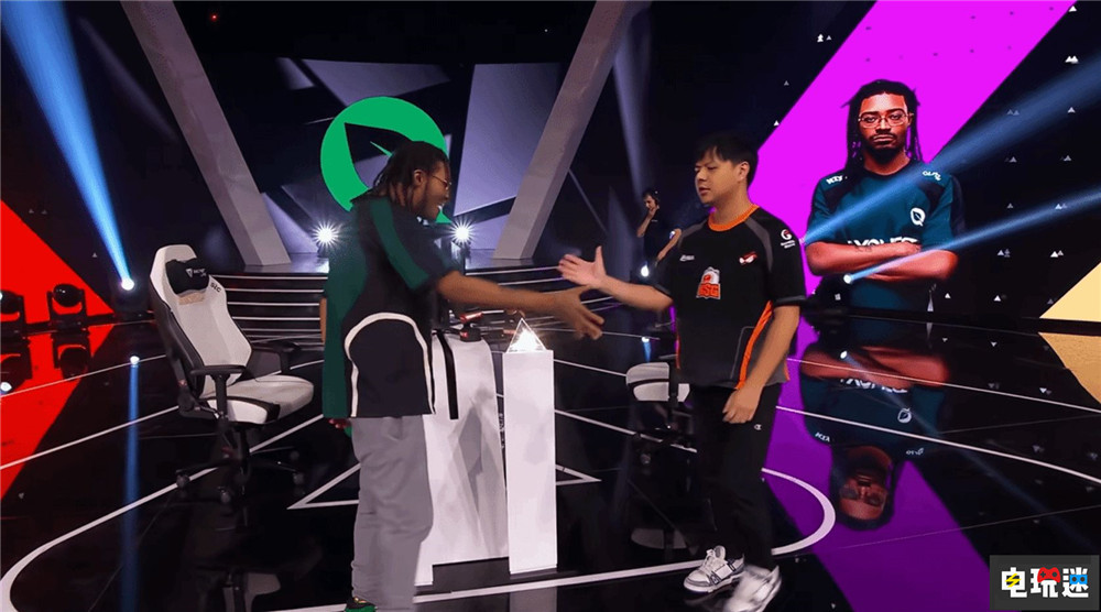 EWC《街頭霸王6》Punk提前開香檳 小孩絲血反殺貢獻名場面 格斗游戲 電競 PUNK 小孩 街頭霸王6 EWC 電玩迷資訊  第2張